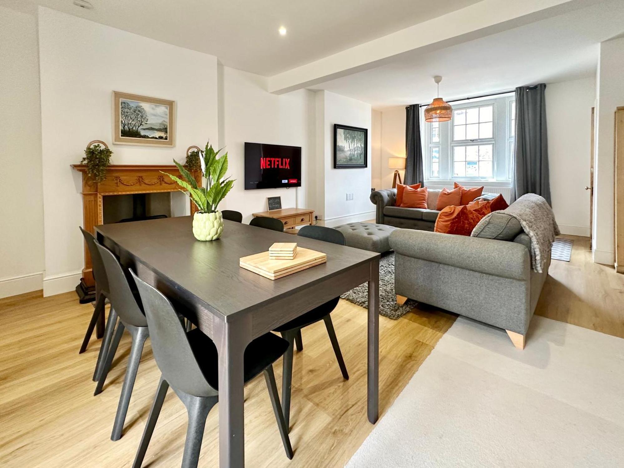 The Annex - With Parking Hébergement de vacances